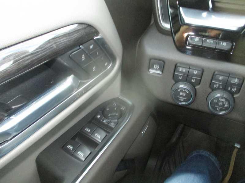 Chevrolet Silverado 2500HD LTZ Crew Cab 4WD 2026