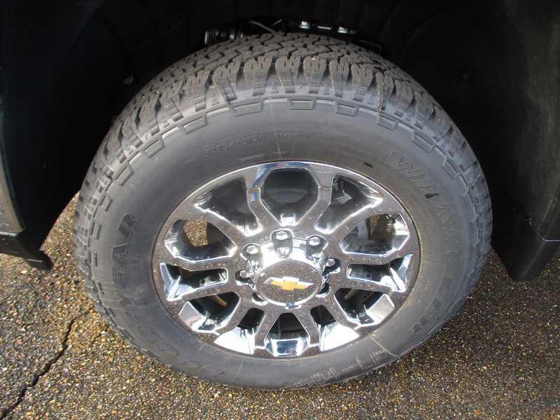 Chevrolet Silverado 2500HD LTZ Crew Cab 4WD 2026