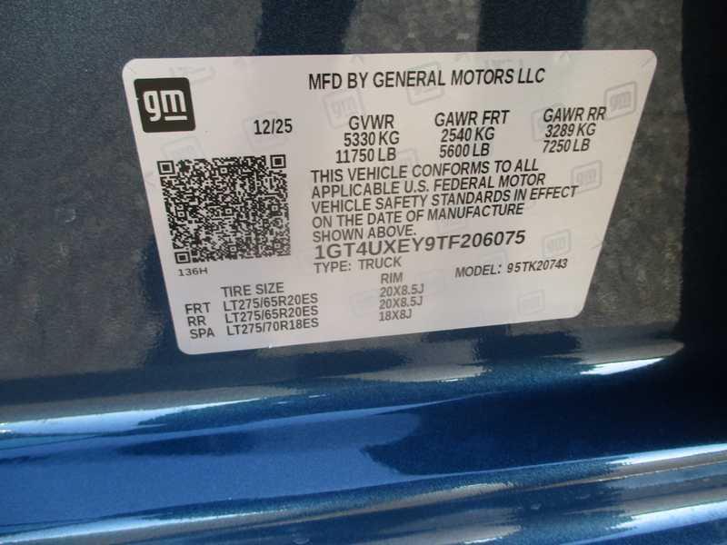 GMC Sierra 2500HD Denali Ultimate Crew Cab 4WD 2026