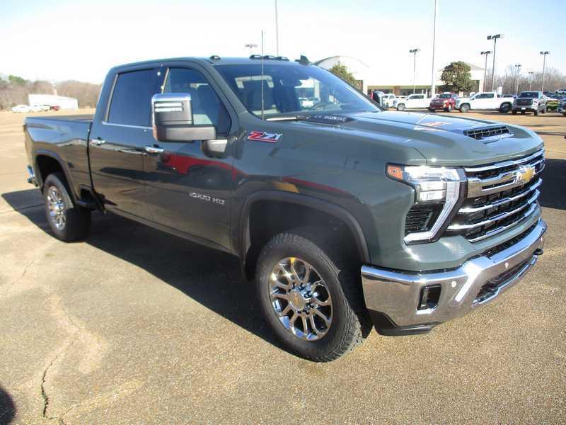 2026 Chevrolet Silverado 2500HD LTZ Crew Cab Long Box 4WD
