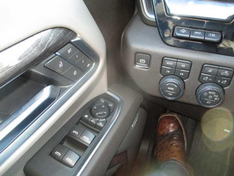 Chevrolet Silverado 2500HD LTZ Crew Cab Long Box 4WD 2026