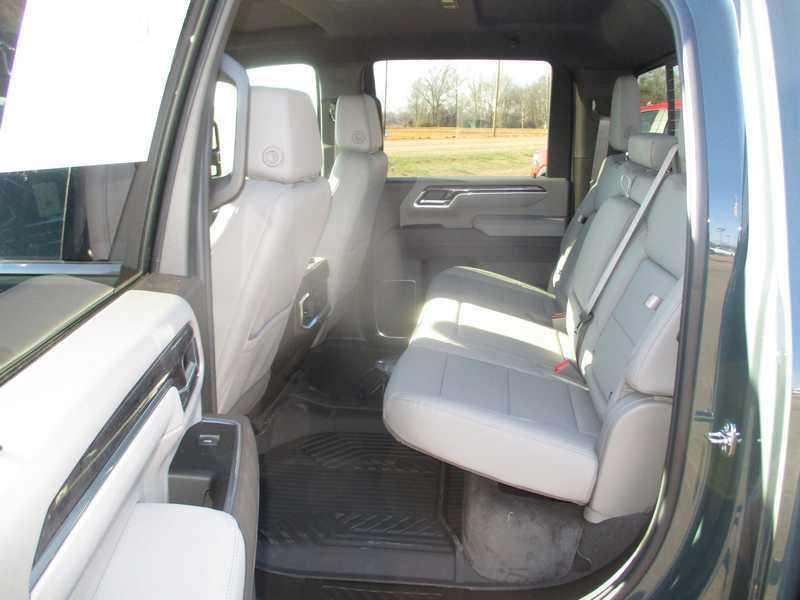 Chevrolet Silverado 2500HD LTZ Crew Cab Long Box 4WD 2026