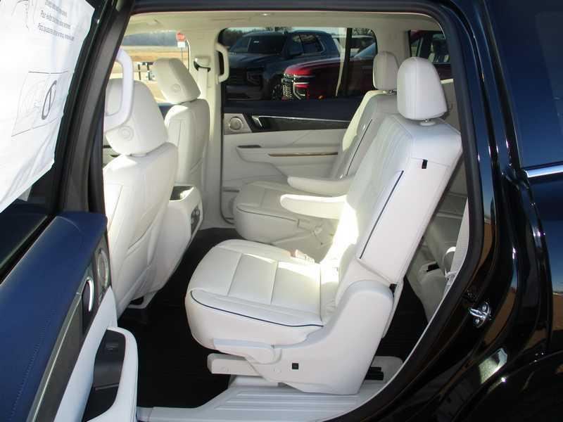 Buick Enclave Avenir FWD 2026