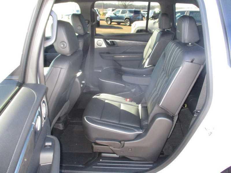 Buick Enclave Avenir FWD 2026