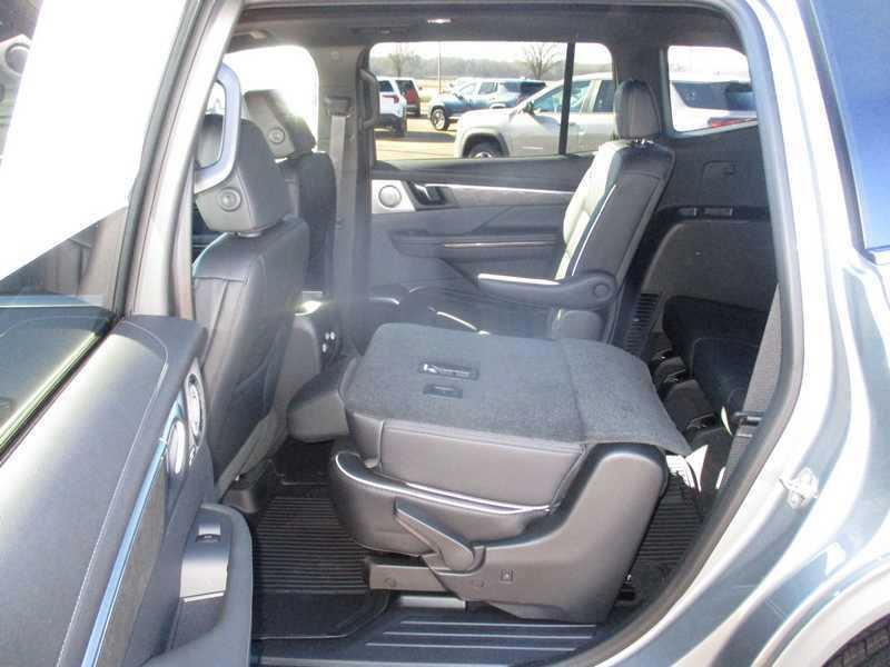 Buick Enclave Avenir AWD 2026