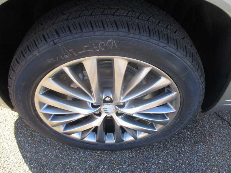 Buick Enclave Avenir AWD 2026