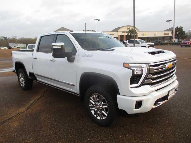 2026 Chevrolet Silverado 2500HD High Country Crew Cab Long Box 4WD