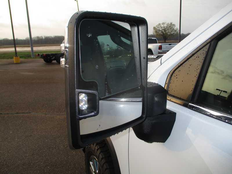 Chevrolet Silverado 2500HD High Country Crew Cab Long Box 4WD 2026