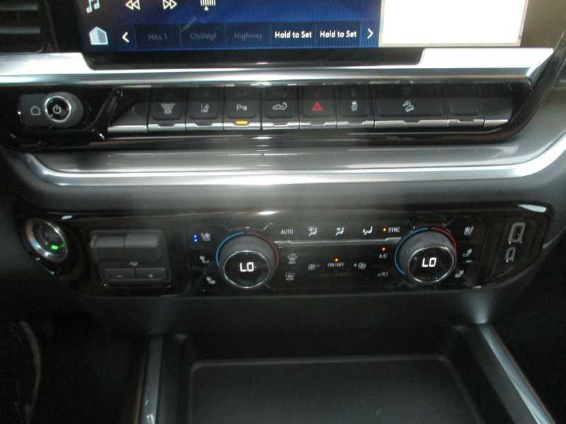 Chevrolet Silverado 2500HD High Country Crew Cab Long Box 4WD 2026