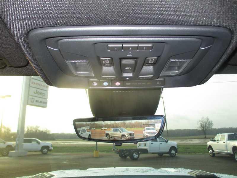 Chevrolet Silverado 2500HD High Country Crew Cab Long Box 4WD 2026