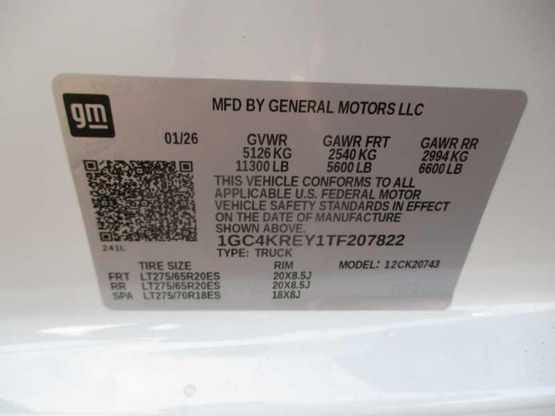 Chevrolet Silverado 2500HD High Country Crew Cab Long Box 4WD 2026