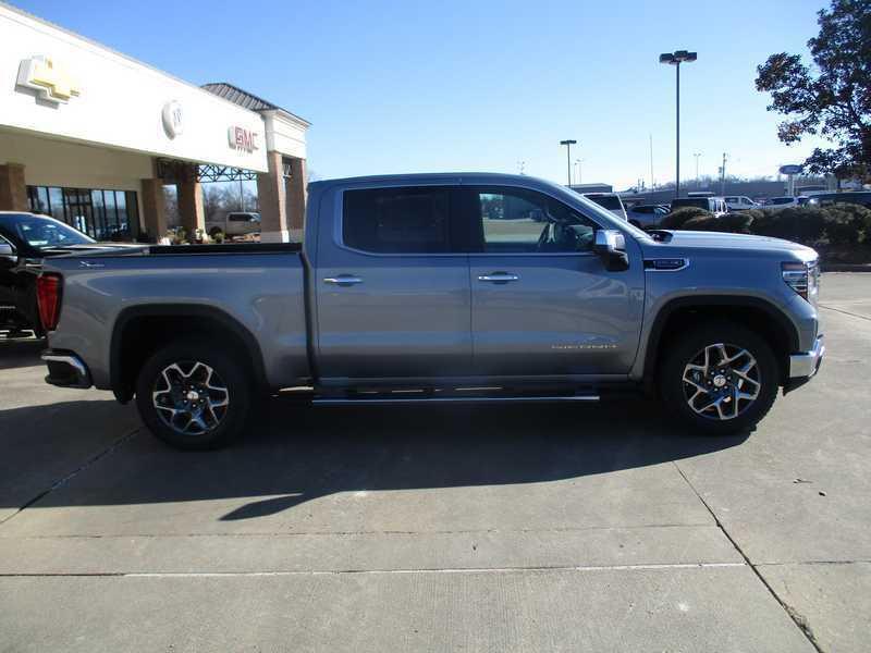 GMC Sierra 1500 SLT Crew Cab 4WD 2026