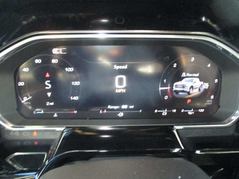 GMC Sierra 1500 SLT Crew Cab 4WD 2026