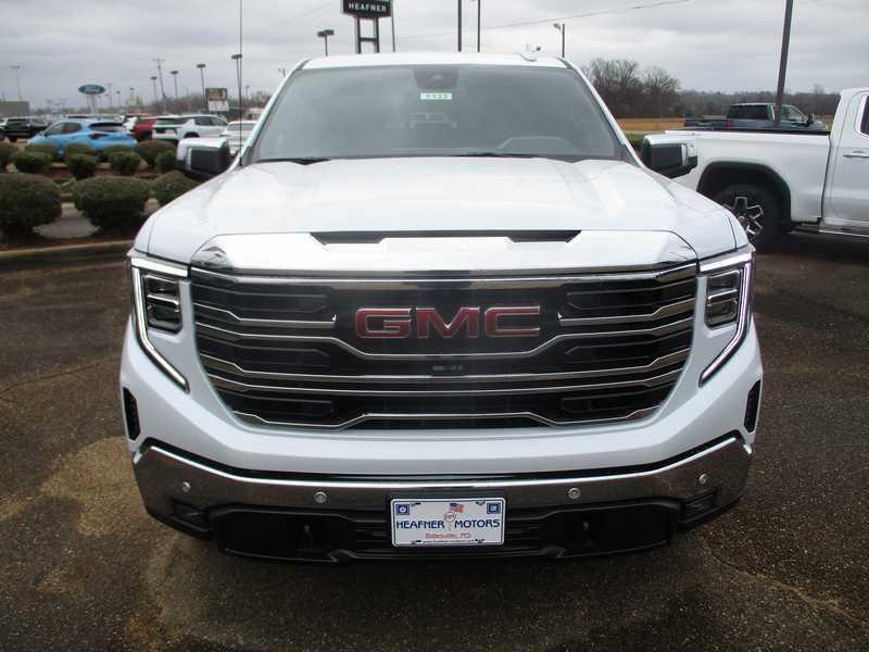 GMC Sierra 1500 SLT Crew Cab 4WD 2026