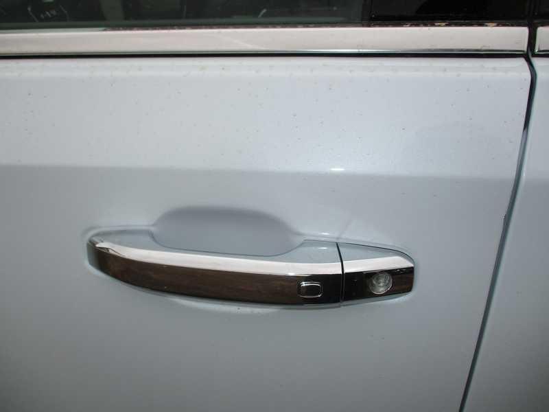 GMC Sierra 1500 SLT Crew Cab 4WD 2026