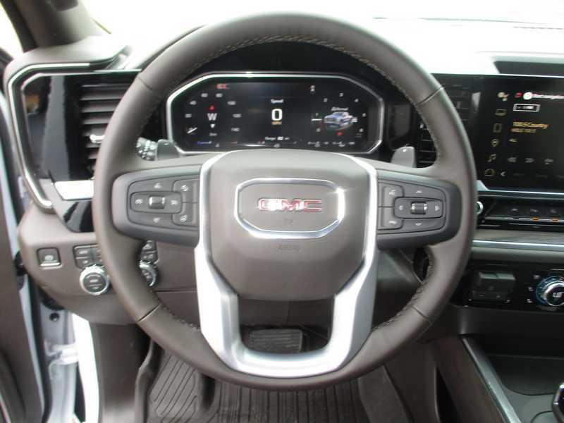 GMC Sierra 1500 SLT Crew Cab 4WD 2026