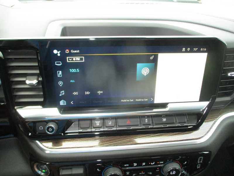 Chevrolet Silverado 3500HD LT Crew Cab 4WD 2026