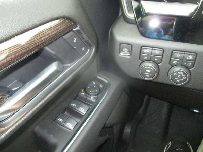 Chevrolet Silverado 3500HD LT Crew Cab 4WD 2026