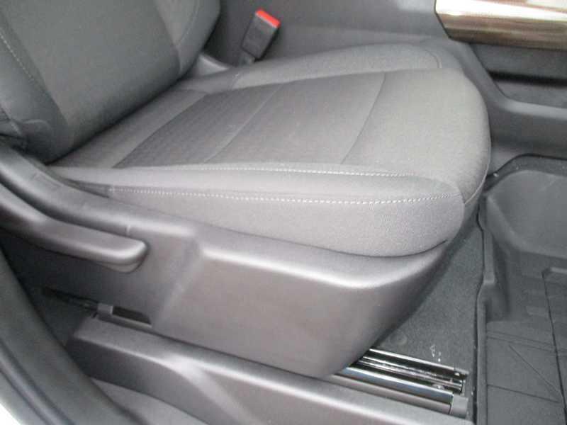 Chevrolet Silverado 3500HD LT Crew Cab 4WD 2026