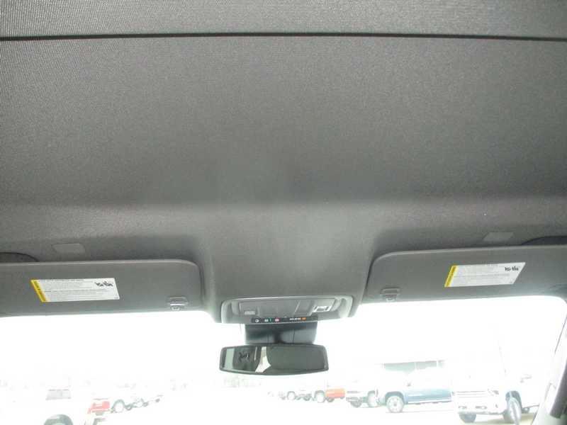 Chevrolet Silverado 3500HD LT Crew Cab 4WD 2026