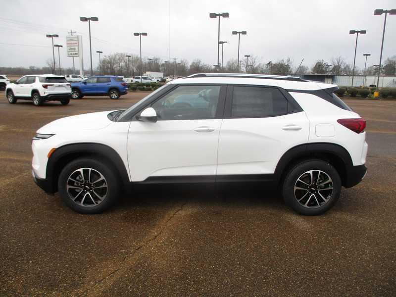 Chevrolet TrailBlazer FWD 4dr LT 2026