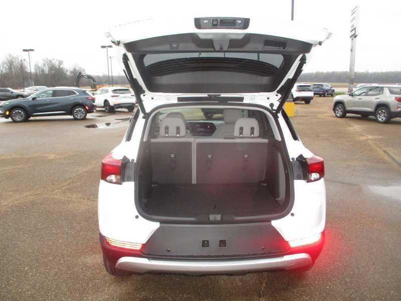 Chevrolet TrailBlazer FWD 4dr LT 2026