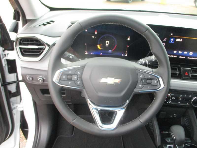 Chevrolet TrailBlazer FWD 4dr LT 2026