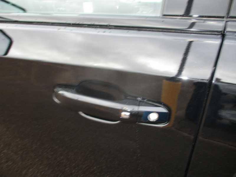 GMC Sierra 1500 AT4 Crew Cab 4WD 2026