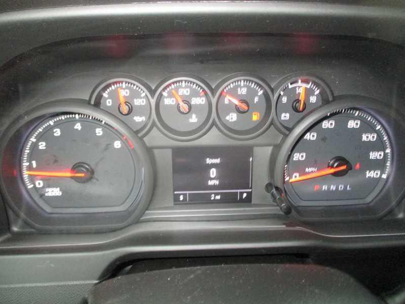 Chevrolet 3500 Chassis-Cabs Reg Cab 135.5" WB 2026