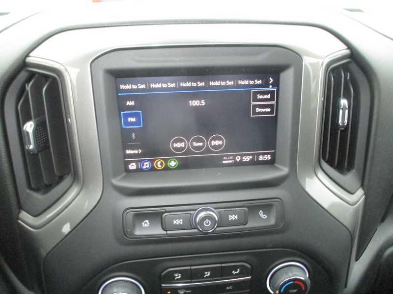 Chevrolet 3500 Chassis-Cabs Reg Cab 135.5" WB 2026