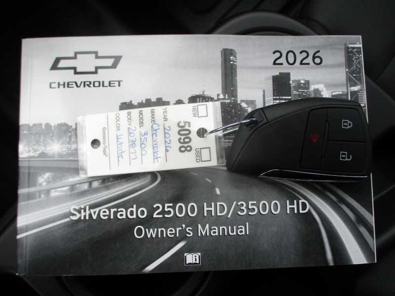 Chevrolet 3500 Chassis-Cabs Reg Cab 135.5" WB 2026