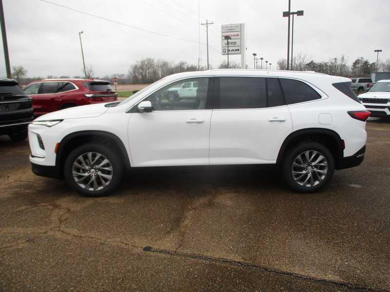 Buick Enclave Preferred FWD 2026