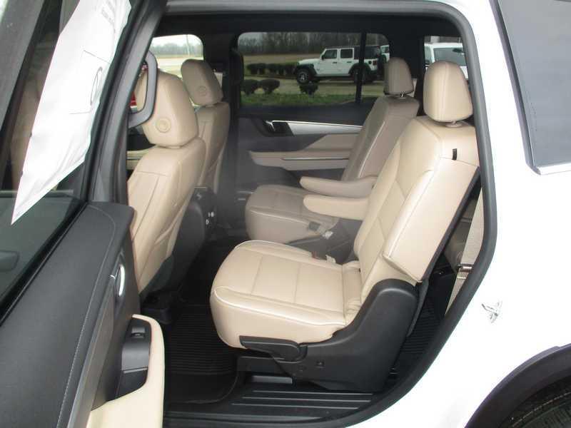 Buick Enclave Preferred FWD 2026