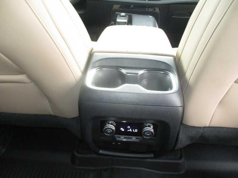 Buick Enclave Preferred FWD 2026