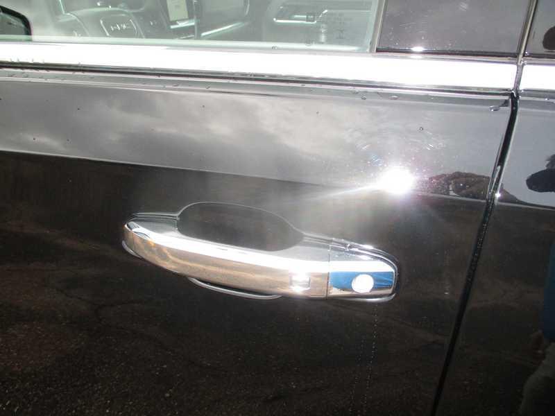 GMC Sierra 1500 SLT Crew Cab 4WD 2026