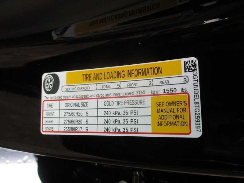 GMC Sierra 1500 SLT Crew Cab 4WD 2026