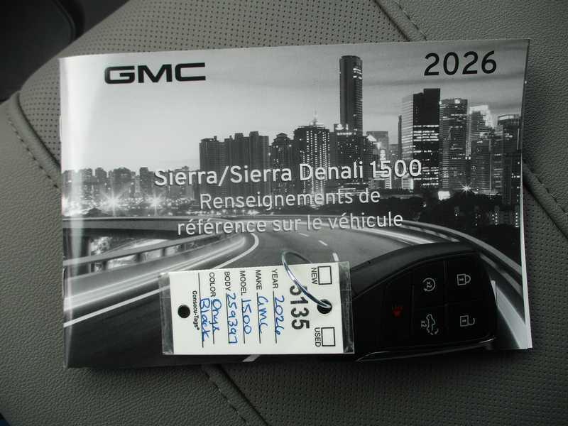 GMC Sierra 1500 SLT Crew Cab 4WD 2026