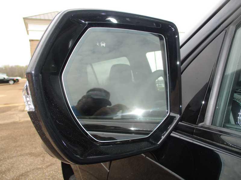 GMC Yukon AT4 4D SUV 4WD 2026