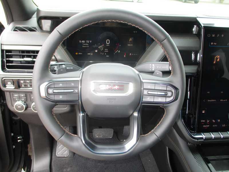 GMC Yukon AT4 4D SUV 4WD 2026