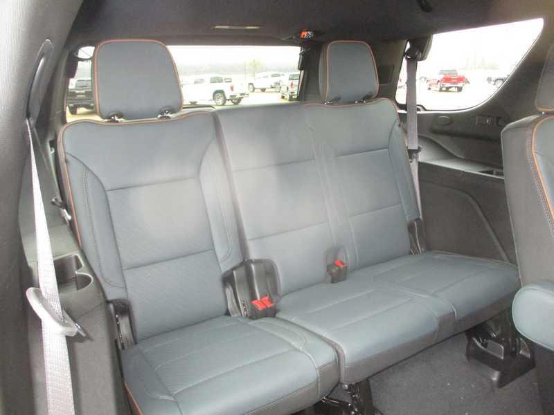 GMC Yukon AT4 4D SUV 4WD 2026