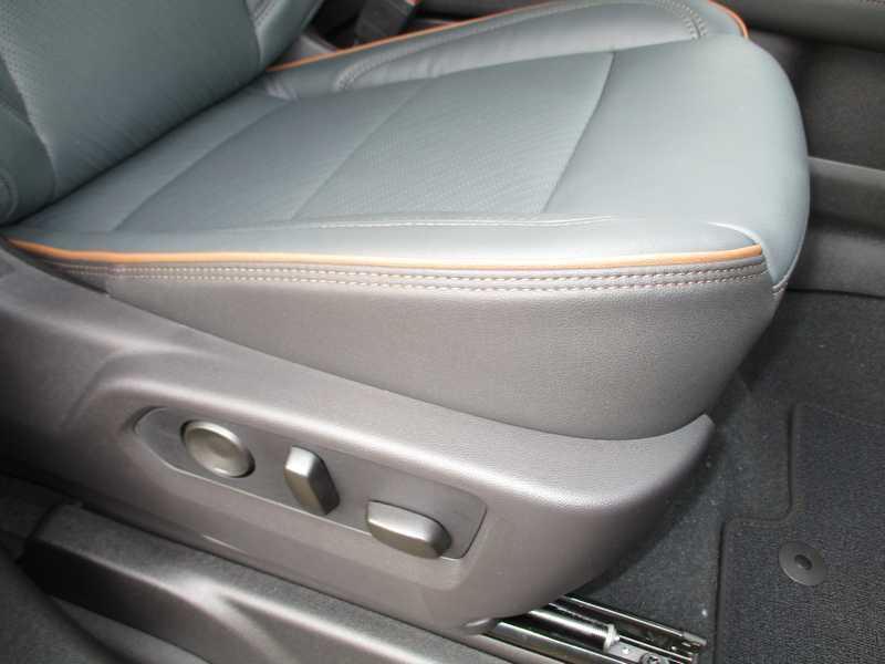 GMC Yukon AT4 4D SUV 4WD 2026