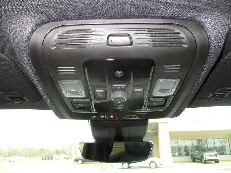 GMC Yukon AT4 4D SUV 4WD 2026