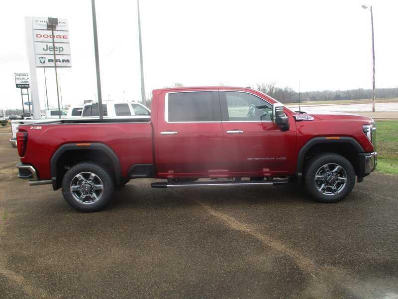 GMC Sierra 2500HD SLT Crew Cab 2WD 2026