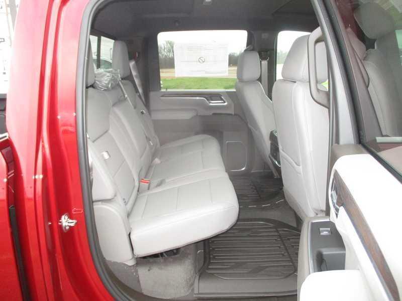 GMC Sierra 2500HD SLT Crew Cab 2WD 2026