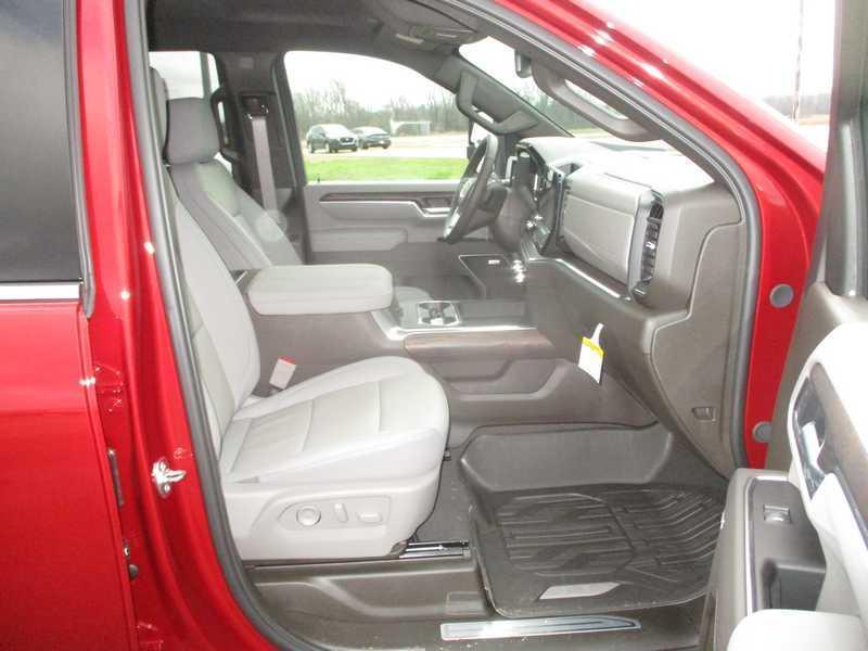 GMC Sierra 2500HD SLT Crew Cab 2WD 2026