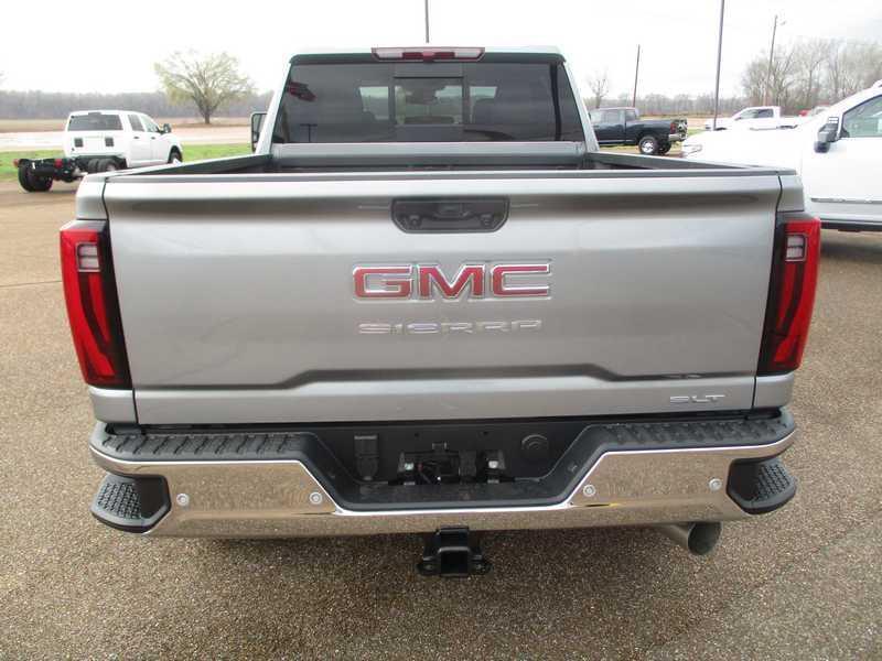 GMC Sierra 2500HD SLT Crew Cab 2WD 2026
