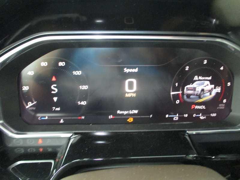 GMC Sierra 2500HD SLT Crew Cab 2WD 2026