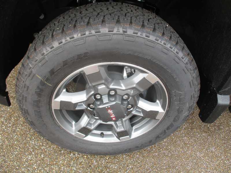 GMC Sierra 2500HD SLT Crew Cab 2WD 2026