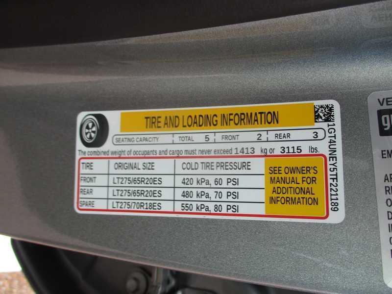 GMC Sierra 2500HD SLT Crew Cab 2WD 2026