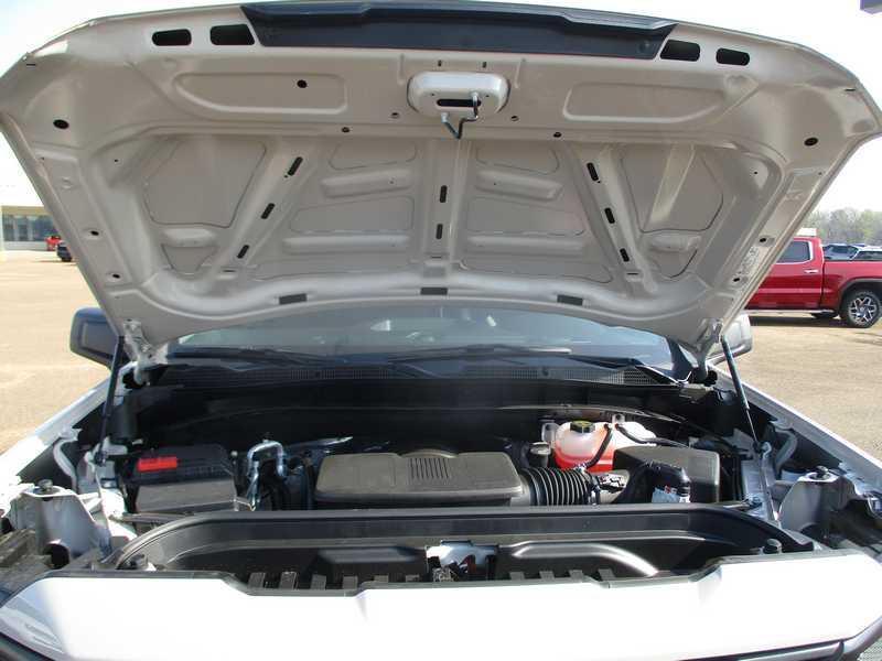 GMC Sierra 1500 Pro Crew Cab Short Box 4WD 2026